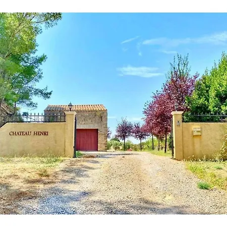 别墅 Villa In Montbrun With Pool & Vineyard Views, Cleaning Included *